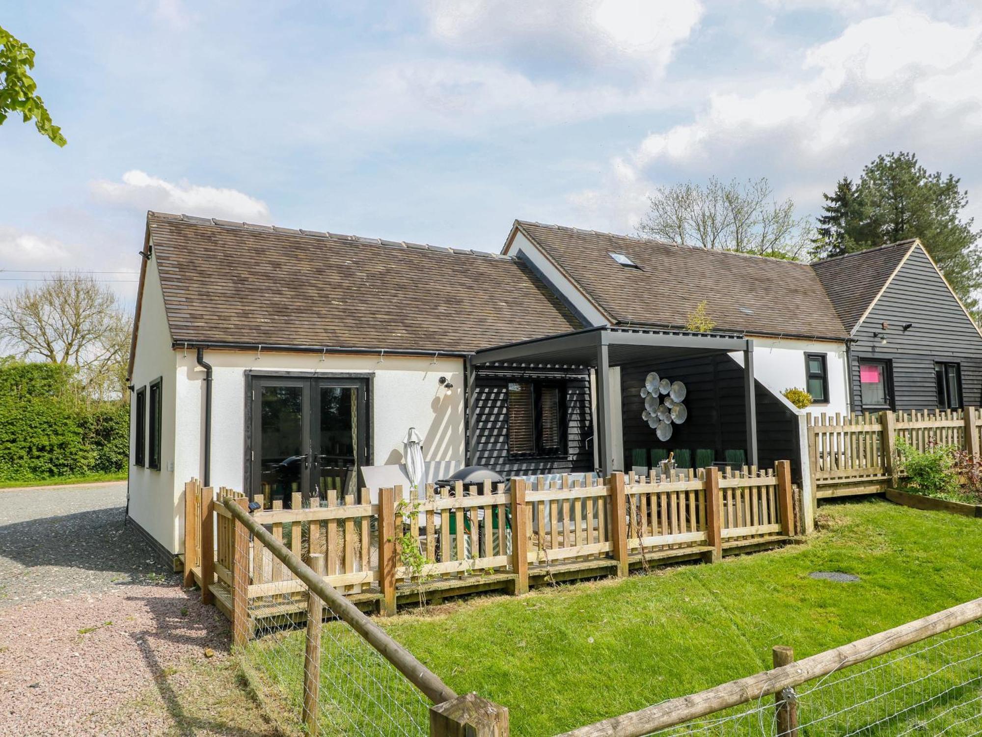 The Wood Shed, Bank Top Farm آشبورن المظهر الخارجي الصورة